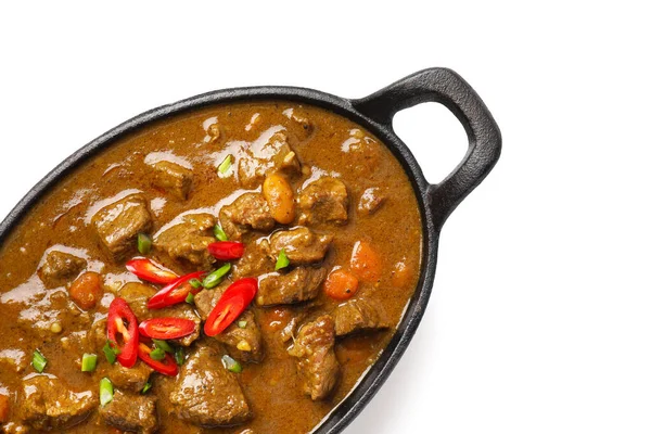 Naczynie Smaczną Wołowiną Curry Białym Tle — Zdjęcie stockowe