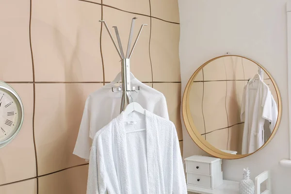 Rack White Bathrobes Modern Room — Stok Foto