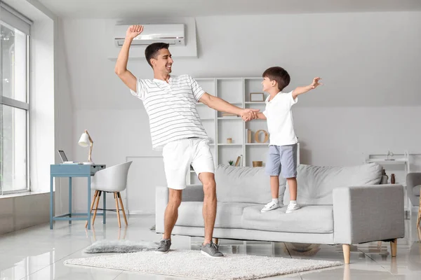 Man His Little Son Dancing Home — Stock Photo, Image