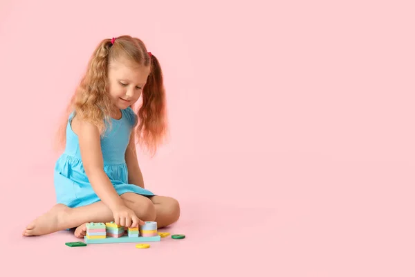 Cute Little Girl Playing Building Blocks Pink Background — Stock Photo, Image