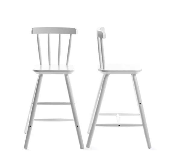 Υψηλή Καρέκλες Λευκό Φόντο — Φωτογραφία Αρχείου
