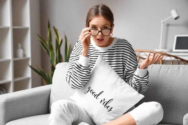 Surprised Young Woman Video Chatting Home — Stock Photo, Image