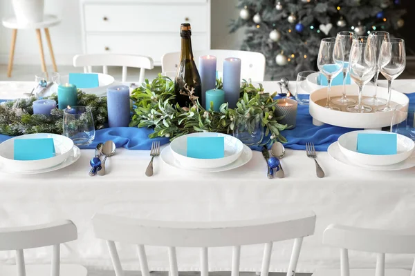 Dining Table Beautiful Setting Christmas Celebration Blank Cards Indoors — Stock Photo, Image
