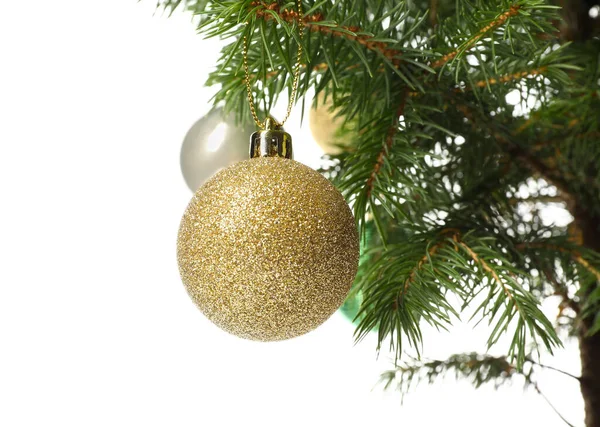Weihnachtsbaum Mit Schönen Kugeln Isoliert Auf Weißem Hintergrund Nahaufnahme — Stockfoto