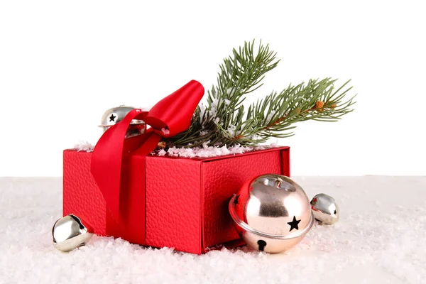 Krásná Kompozice Vánoční Dárkové Krabice Jedle Větve Sníh Koule Stole — Stock fotografie