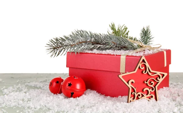 Krásná Kompozice Vánoční Dárkové Krabice Jedle Větve Sníh Dekor Stole — Stock fotografie
