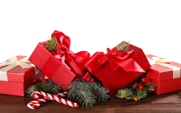 Bela Composição Natal Com Caixas Presente Decoração Ramos Abeto Mesa Imagem De Stock