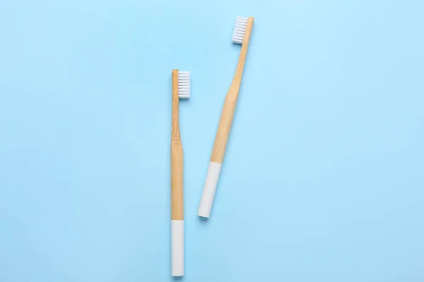 Wooden Toothbrushes Blue Background — Stock Photo, Image