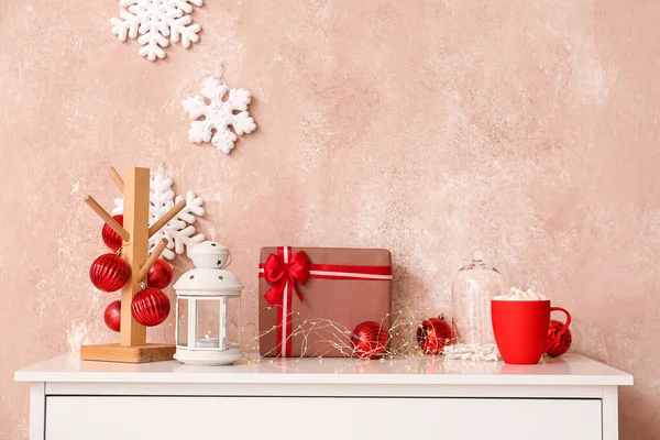 Christmas Gift Lantern Decor Table Color Wall — Stock Photo, Image