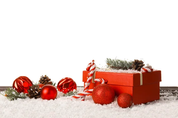 Jedle Větve Stromů Dárkové Krabice Vánoční Výzdoba Stole Proti Bílému Stock Obrázky