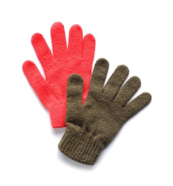 Beyaz arka planda farklı sıcak eldivenler