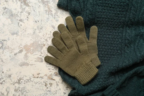Pair Warm Gloves Sweater Grunge Background — Stock Photo, Image