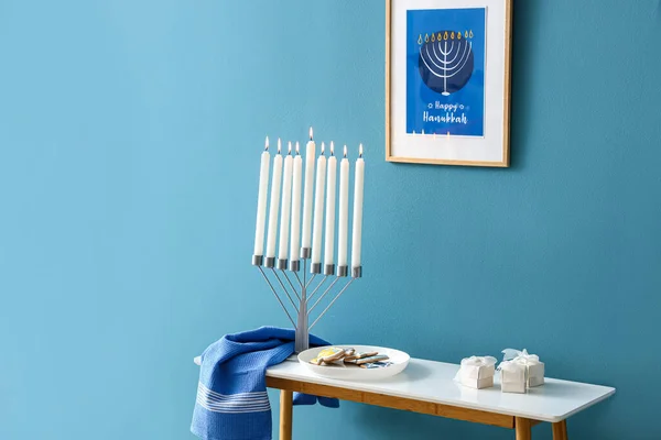 Menorah Table Room Decorated Hanukkah Celebration — Stock Photo, Image