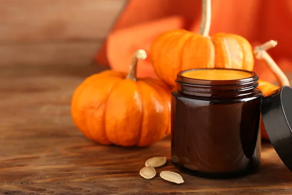 Vaso Maschera Zucca Naturale Tavolo Legno Primo Piano — Foto Stock