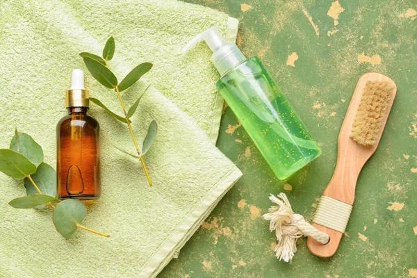 Botellas Productos Cosméticos Toalla Cepillo Para Masaje Pies Sobre Fondo — Foto de Stock