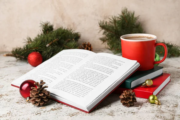 Cup Tasty Coffee Books Christmas Decor Light Background — Stock Photo, Image