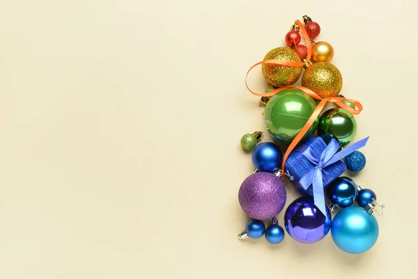 Kerstboom Gemaakt Van Kerstballen Kleur Achtergrond Lgbt Concept — Stockfoto