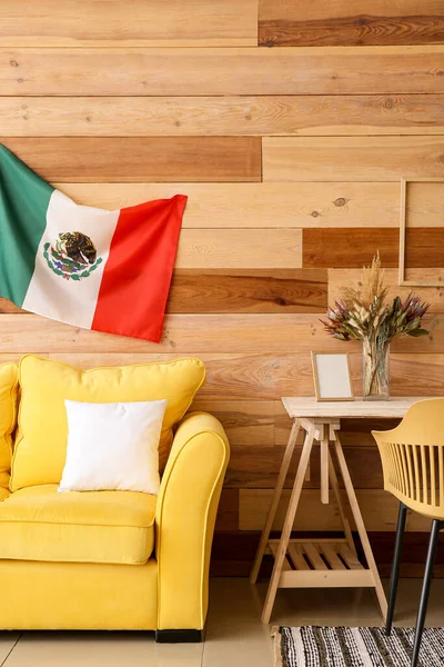 Interior Elegante Habitación Con Bandera Mexicana —  Fotos de Stock