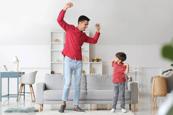 Man His Little Son Dancing Home — Stock Photo, Image