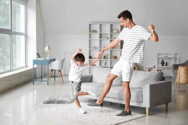 Man His Little Son Dancing Home — Stock Photo, Image