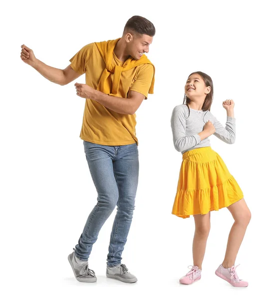 Танцующий Мужчина Маленькая Дочь Белом Фоне — стоковое фото