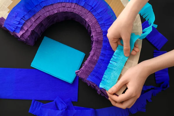 Woman Making Mexican Pinata Shape Rainbow Black Table — Stock Photo, Image