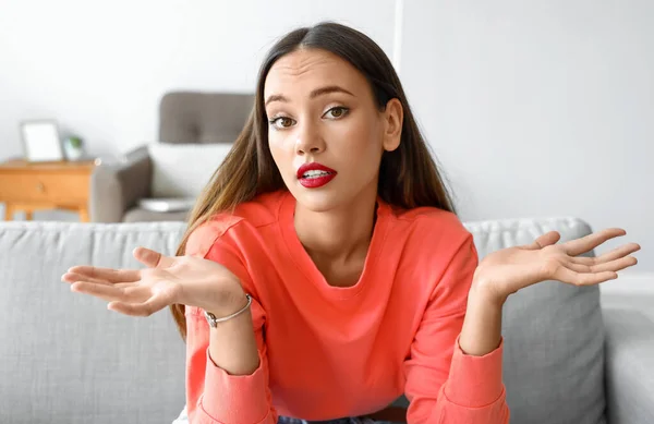 Confused Young Woman Video Chatting Home — Stock Photo, Image