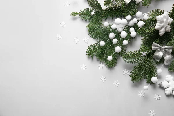 Beautiful Christmas Composition Fir Branches Light Background — Stock Photo, Image