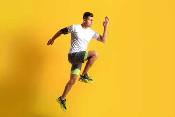 Sporty Male Runner Color Background — Stock Photo, Image