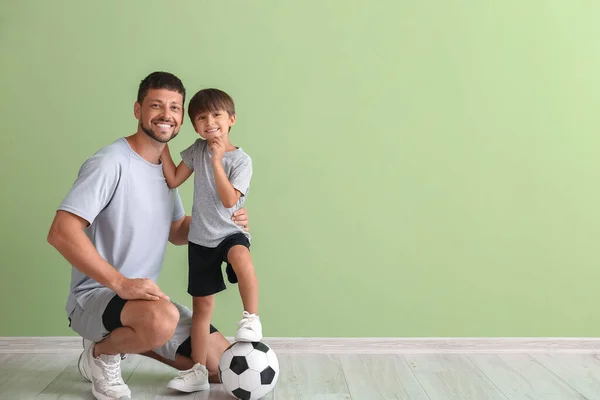 Little Boy Soccer Ball Trainer Green Wall — Stock Photo, Image