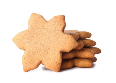 Beyaz arka planda lezzetli Noel kurabiyeleri