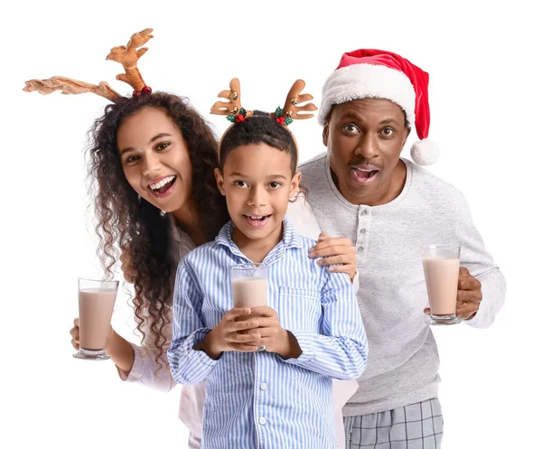 Família Afro Americana Pijama Com Decoração Natal Chocolate Quente Saboroso — Fotografia de Stock