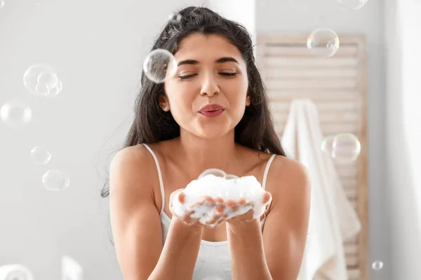 Morning Beautiful Young Woman Playing Soap Foam Bathroom — Stock Photo, Image