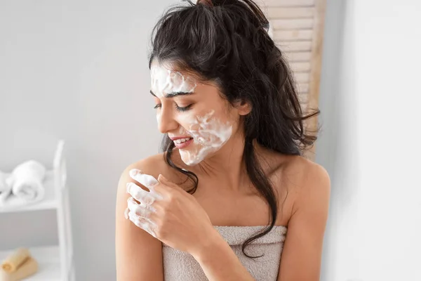 Morning Beautiful Young Woman Washing Face Bathroom — Stock Photo, Image