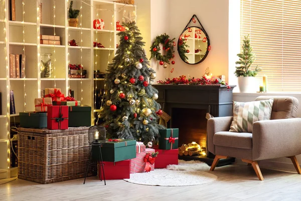 Interior Sala Estar Com Lareira Árvore Natal — Fotografia de Stock