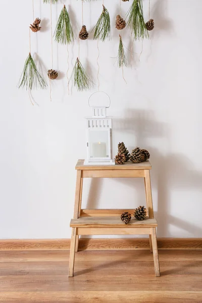 Step Ladder Candle Pine Cones Room — Stock Photo, Image