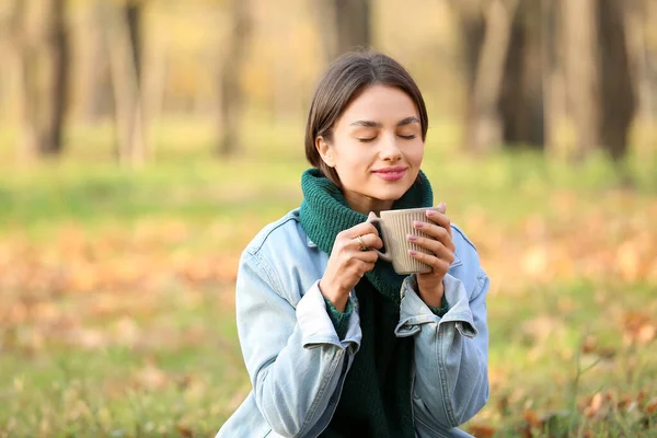 Beautiful Woman Closed Eyes Enjoying Delicious Tea Autumn Park — Stock Photo, Image
