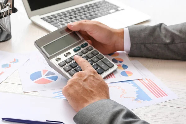 Young Businessman Working Calculator Table Office Closeup — Stockfoto