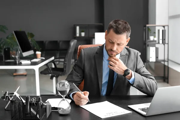 Handsome Businessman Working Document Table Office — Zdjęcie stockowe