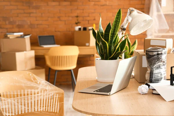 Cardboard Boxes Belongings Laptop Table Office Moving Day — Stock Photo, Image