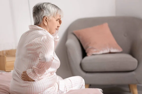 Senior Woman Suffering Back Pain Bed Home — 图库照片