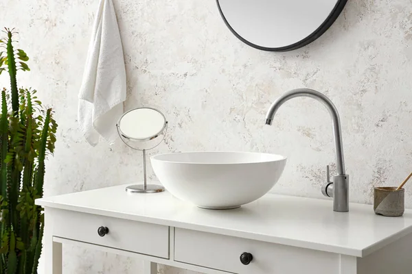 Table Sink Mirror Toothbrush Light Wall — Stockfoto