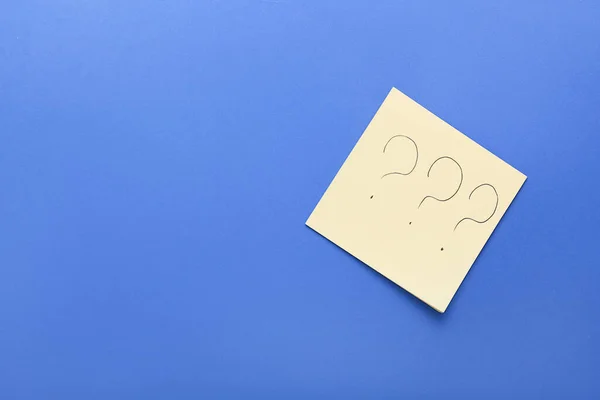 Sticky Note Question Marks Blue Background — Stock Fotó