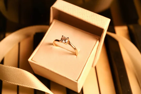 Box Engagement Ring Ribbon Piano Keys Closeup — Stock Photo, Image