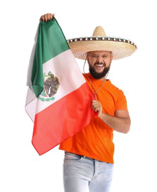 Sombrero 'daki duygusal adam ve beyaz arka planda Meksika bayrağı.