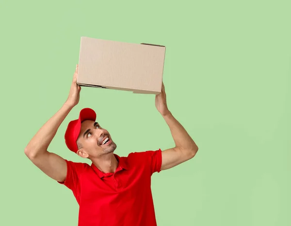 Male Courier Parcel Color Background — Stockfoto