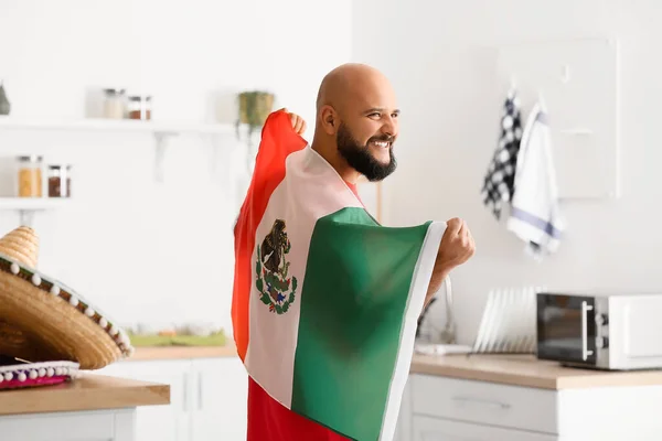 Bonito Homem Com Bandeira México Casa — Fotografia de Stock