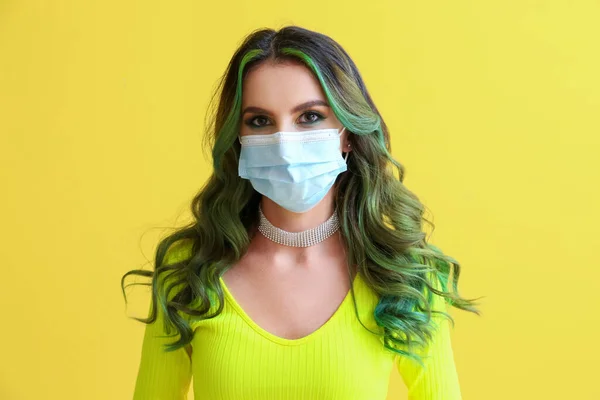 Beautiful Young Woman Unusual Green Hair Wearing Medical Mask Color — Stockfoto