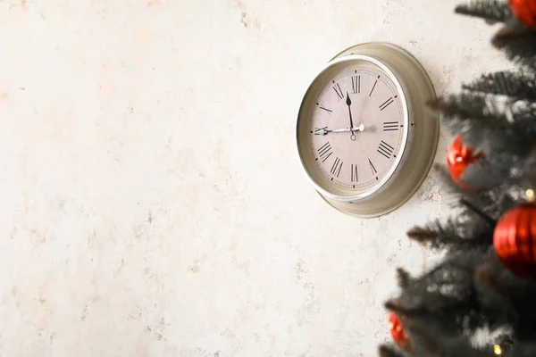 Christmas Tree Retro Clock Light Wall — ストック写真