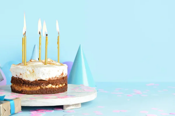 Board Tasty Birthday Cake Burning Candles Blue Background — ストック写真